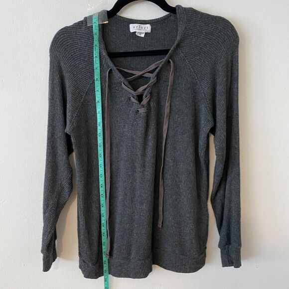 VELVET Graham and Spencer Gray Billow Lace up V-Front Long Sleeve Jersey Top XS - Picture 5 of 11